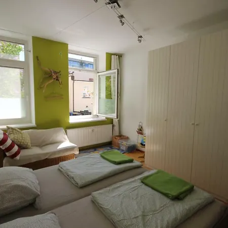 Ferienwohnung Ludwigsitz Mitten In Der City Lägenhet Rostock
